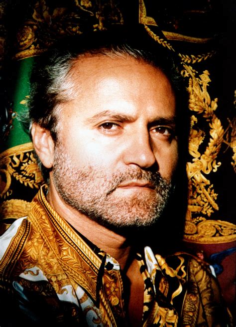 gianni versace il suo barocco|gianni versace stile.